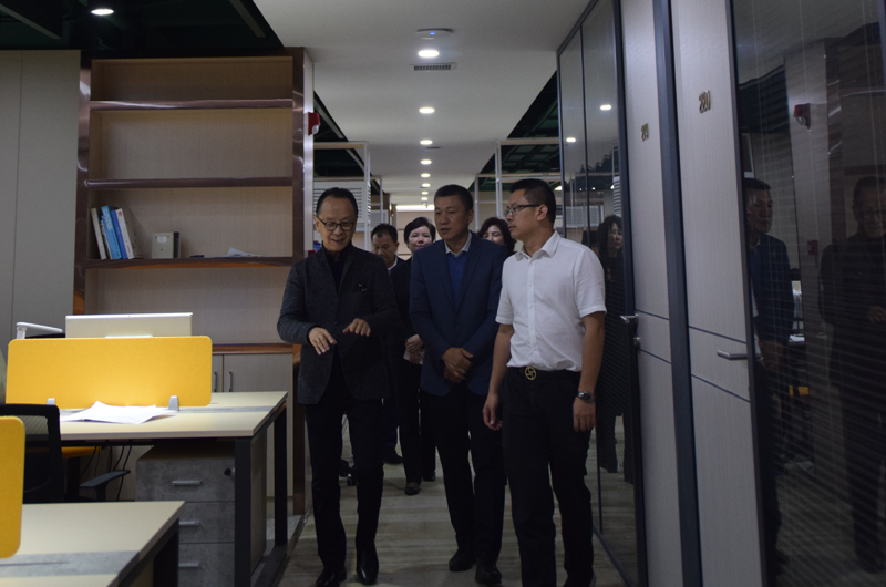 1516702589253032727.png 20171206095932780.png